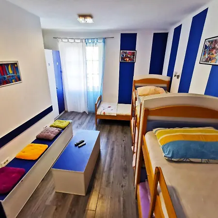 Croblue Hostel Split